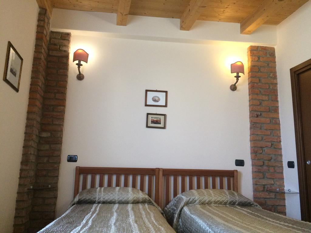 B&B Il Rustico Turate Exterior foto
